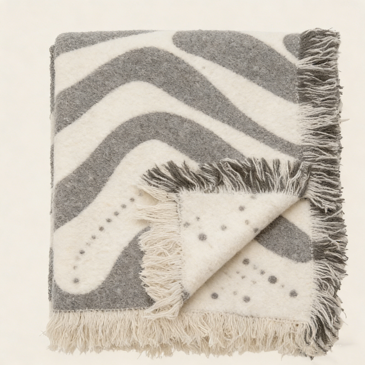 Earthy Versatile Throw