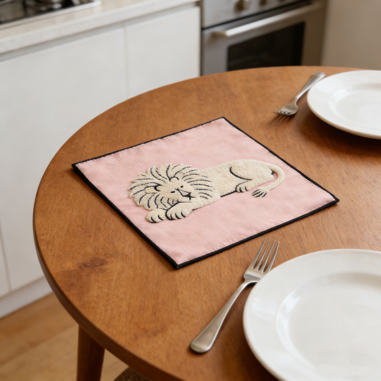 Lion Hand Towel - Cream